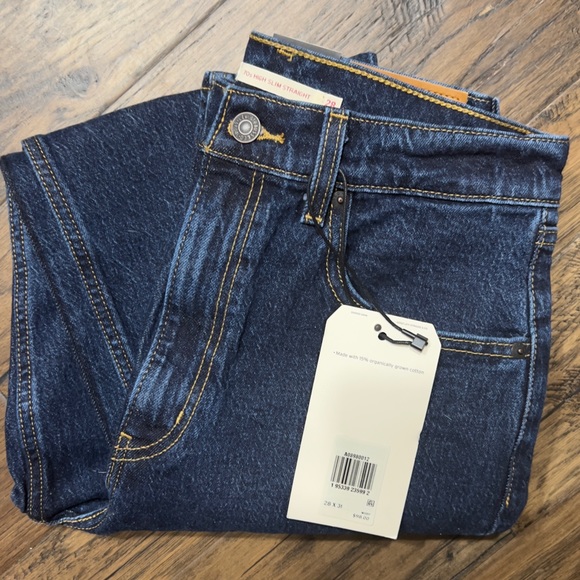 Levis Premium 70s High Slim Straight Jean Sonoma Wash - Picture 8 of 12